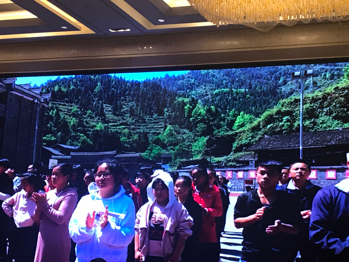 二甲酸钾 英国上市公司365